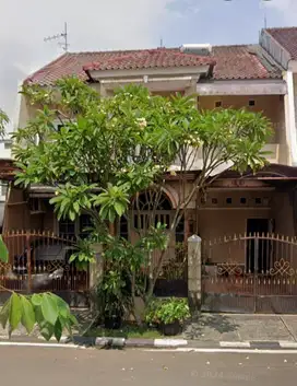 Rumah 2 Lantai Dalam Cluster Perumahan Puri Gading Dekat Tol Jatiwarna