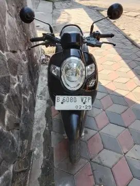 Honda scoopy tahun 2018