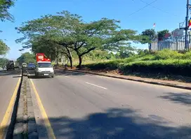 Tanah darat pinggir jln Raya Bandung Garut Cicalengka