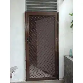 harga pintu teralis aluminium