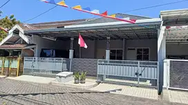 Disewakan Rumah Rungkut Mapan Row jalan 3mbl