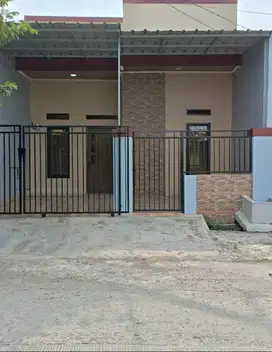 Dijual rumah Siap huni di Villa gading harapan  3 bekasi