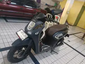 Honda Genio CBS 2024 ISTIMEWA Km 5rb ( Pajak Isi )