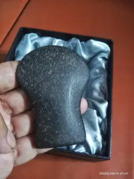Batu Petir Hitam