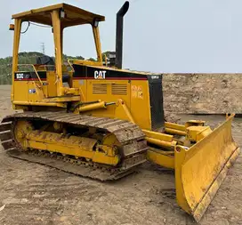 Dijual Bulldozer Caterpillar model D3C LGP Ex. Import 2018