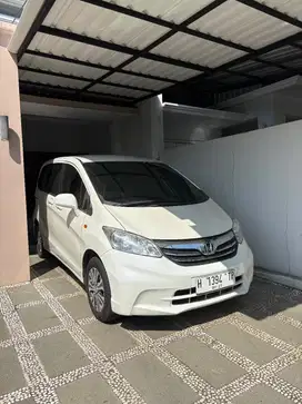Honda freed tipe s thn 2012