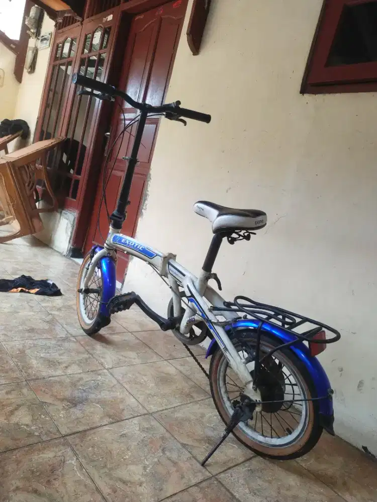 Sepeda lipet exotic