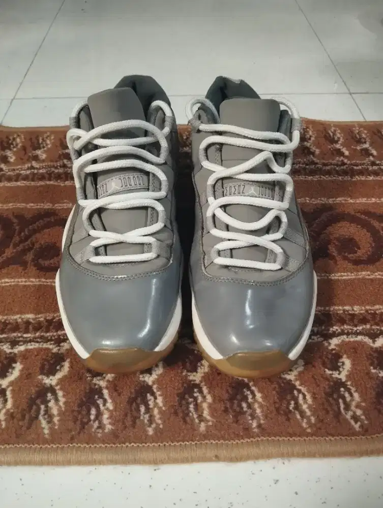 Sepatu Nike Jordan 11 Retro Size 43