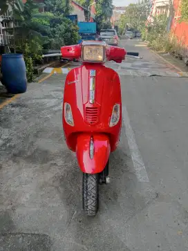 Dijual motor Piaggio Vespa sprint 2012/HANYA CASH