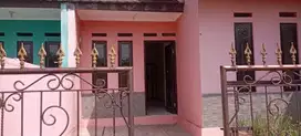Jual rmh br  perum di  jl Caringin 100/78 2kt 1km 550 Jt