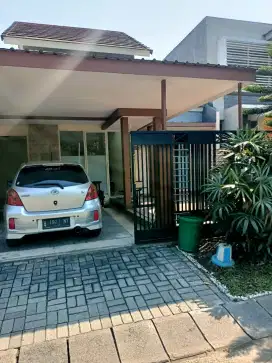 Disewakan rumah strategis aman nyaman privasi di kota sidoarjo