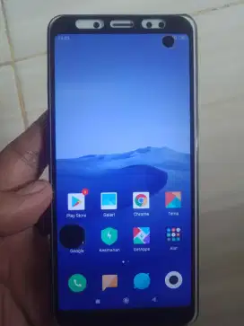 Redmi Not 5pro Ram 3/32gb minus tompel akunmi kosong hp only