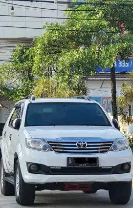 Bismillah...dijual Toyota Fortuner  G M/T Th. 2012