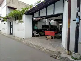 Tanah dan bangunan harga ciamik kawasan Kampung Batik Laweyan