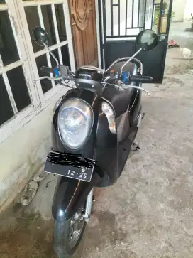 Bismillah jual Honda Scoopy 2016