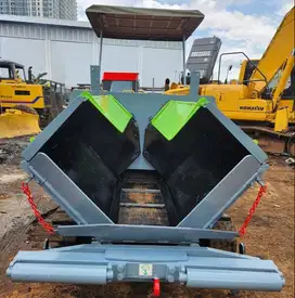 Dijual Asphalt Finisher Niigata model NFB36C