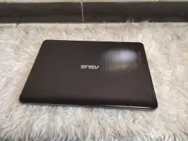 A419 Asus X441U core i3-6006U Ram 8GB ssd 240