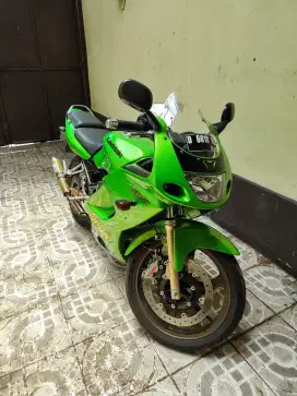 Kawasaki Ninja KRR 150 CBU