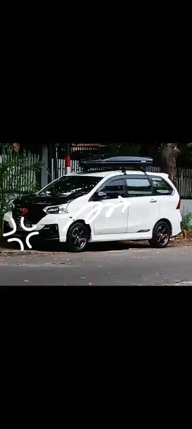 Di jual roof box mobil bekas baru pakai 3 bln