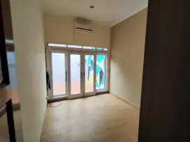 CISARANTEN DEKAT GRIYA JOGYA 850JT NEGO