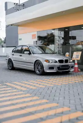 2002 BMW E46 318i Facelift