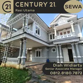 DISEWAKAN RUMAH DI BOULEVARD KOTA WISATA CIBUBUR