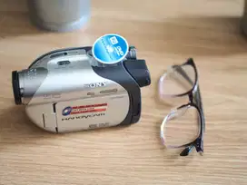 Sony Handycam DCR-DVD605