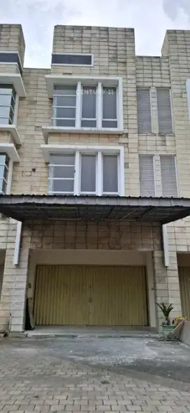 Dijual Cepat Ruko Unit Langka Di Emerald Boulevard Harapan Indah