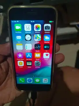 Apple iphone 6 64Gb warna silver