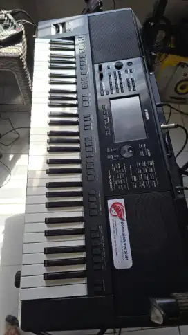Di jual keybord masih bergaransi
