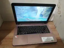 Asus x441b AMD A9 Gen 9 RAM 8 SSD+VGA Radeon mantap