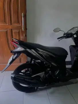 vario 125 fi idling stop