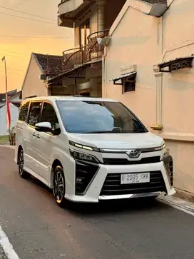 Voxy 2.0 2018 KM 50rb'an ‼️ ISTIMEWA