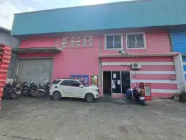 Gudang  hadap jalan raya legok siap pakai