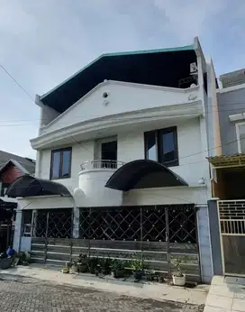 Rumah Kost Aktif Tenggilis STRATEGIS DEKAT UBAYA