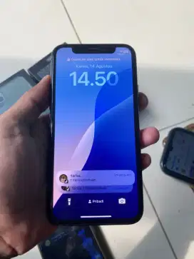 di jual iPhone 11pro 256gb