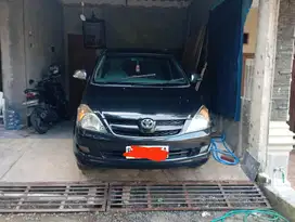 Toyota Kijang Innova 2008 Bensin