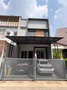 DIJUAL RUMAH BAGUS MINIMALIS KOMPLEK HIBRIDA UKU 6X15 HDP UTARA 2 LT R
