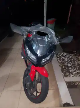 Jual Kawasaki ninja 250R th. 2015