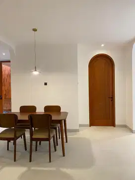 Rumah Bagus 2 lantai Siap Huni Dekat ke Griya Arcamanik Bandung.
