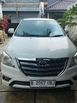 Kijang Innova 2.0 V Luxury A/T