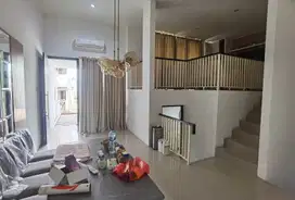 Dijual Rumah Mewah Furnish 2 Lantai di Citra 8 Aeromansion