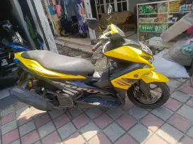 Aerox  old  kuning