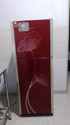 Kulkas 2 pintu polytron bekas