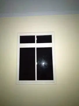 Jendela alumunium kaca