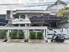 DIJUAL RUMAH KEPU DALAM LUAS 532 M2 RAPI 2 LANTAI HADAP SELATAN BAGUS