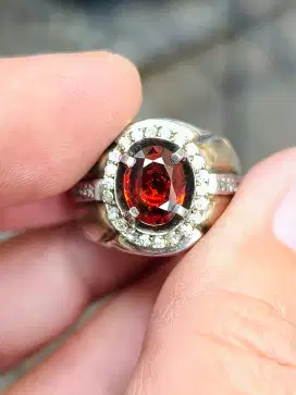 Cincin Batu Garnet almandine 1.95 crat ring perak memo MRI top quality