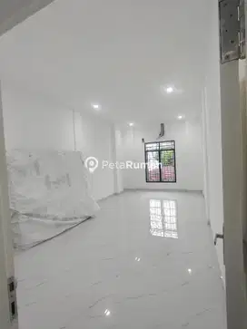 DIJUAL RUKO JALAN MEDAN UTARA KOMPLEK MENTARI LAFAYETTE | DAERAH TEMPU