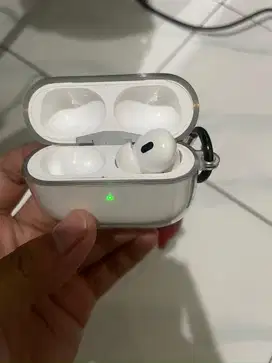 Charging case aripods pro gen 2