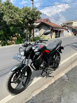 HONDA CB VERZA 150 TAHUN 2021 WARNA HITAM DOFF